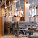 Hotel Bretterbude 3*