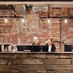 Hotel Bretterbude 3*
