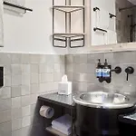 Bretterbude Hotel 3*