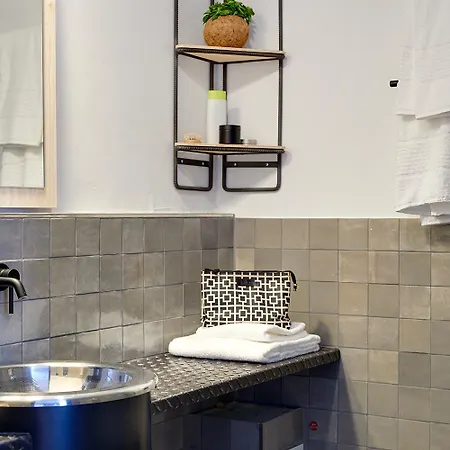 Bretterbude Hotel 3*