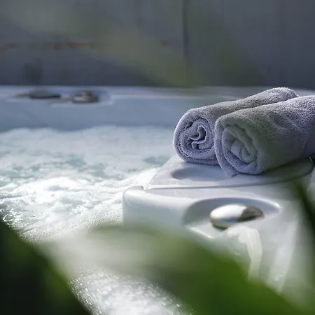 Hotel Bretterbude 3*