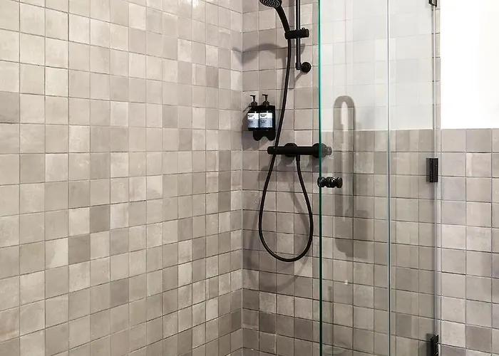 Bretterbude Hotel 3*