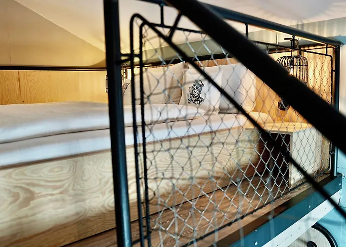 Hotel Bretterbude 3*